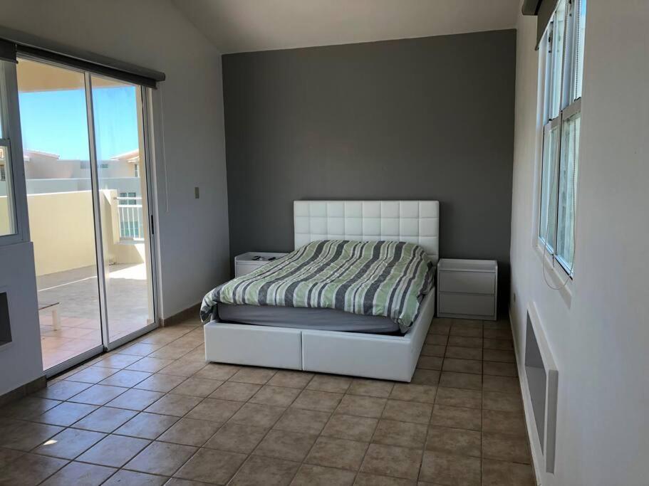 Haudimar Ph Beachfront Apt 4Br/3Bath 伊莎贝拉 外观 照片